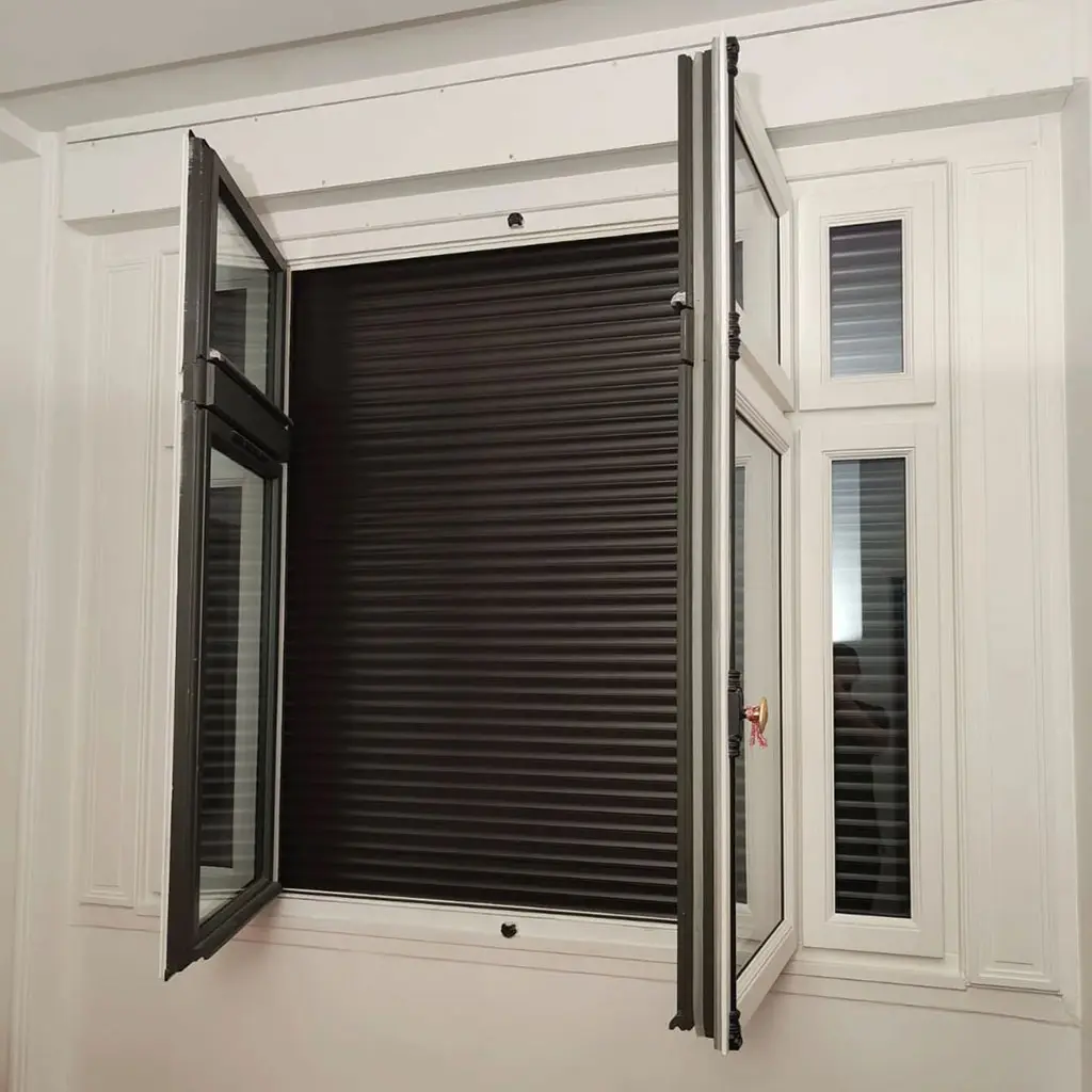 Installation de fenêtre et volet roulant à Paris par OFIP