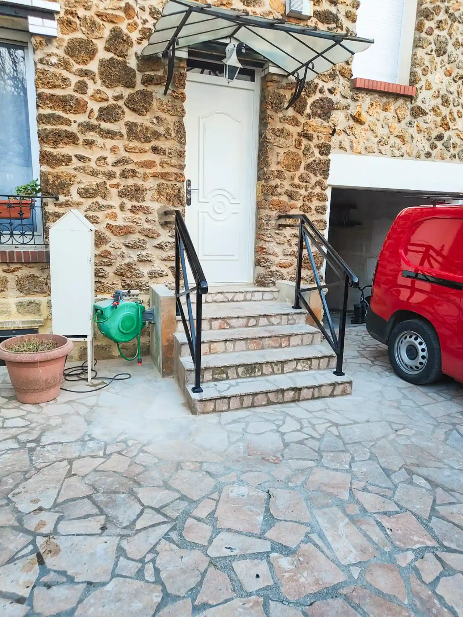 Porte blindée maison sur-mesure installation OFIP Paris