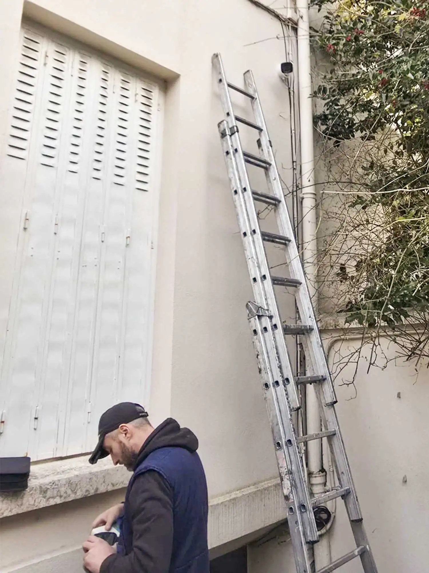 Installation vidéo-surveillance professionnelle Paris OFIP Serrurerie caméras IP HD