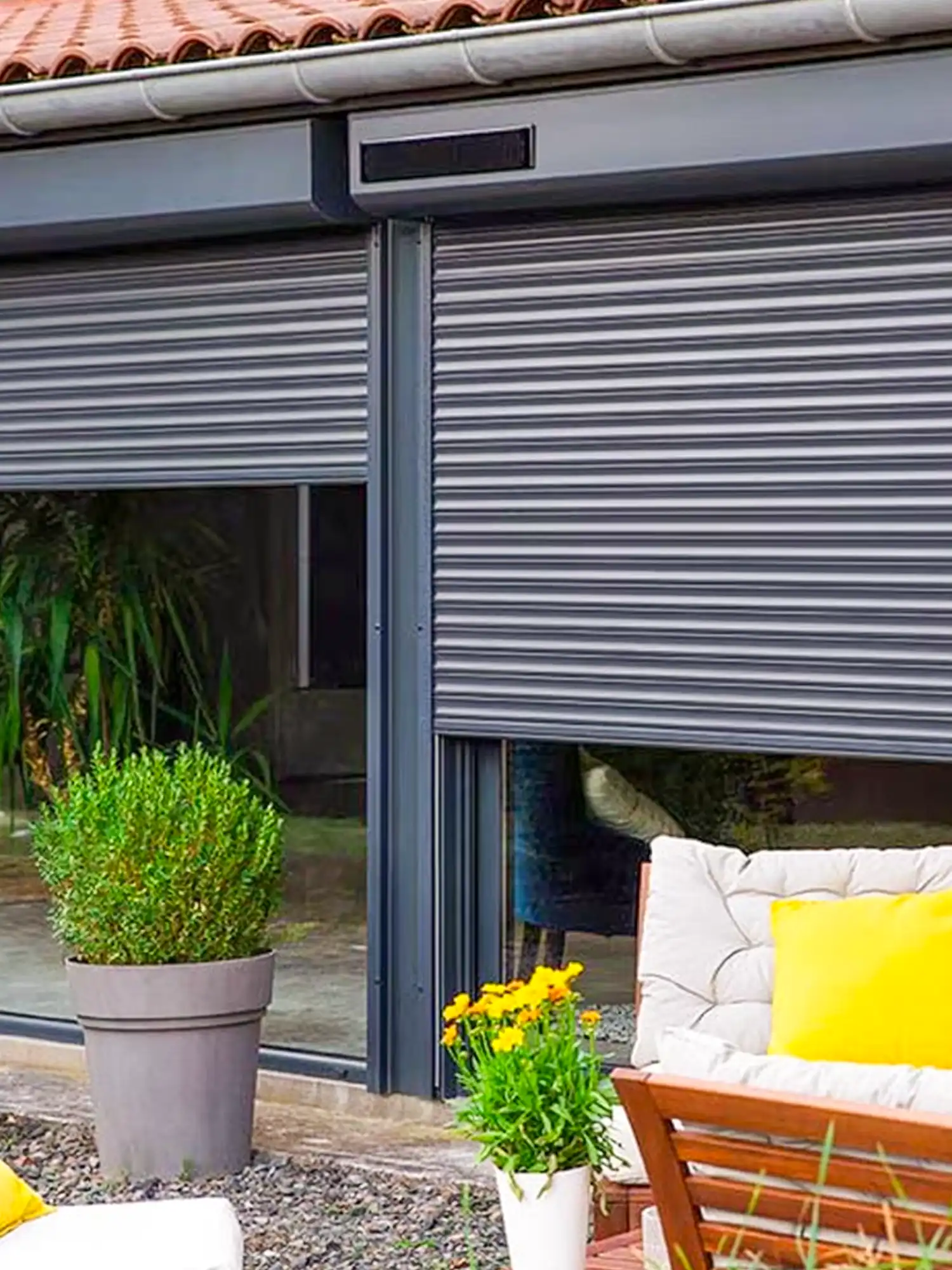 Volet monobloc solaire Paris OFIP Serrurerie