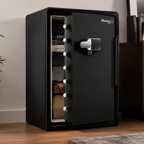 Coffre-fort ignifuge Master Lock 56,5 L installé par OFIP Serrurerie